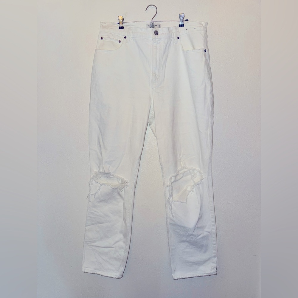White Distressed Women’s Jeans